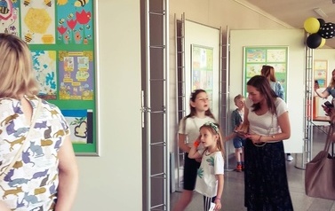 Wernisaż prac konkursu "Pszczoła. Taka mała-taka wielka" 8