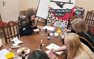Zajęcia Aromaterapii - Sołtys&oacute;wka w Jawiszowicach (25.04.2024 r.) 3