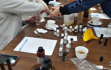 Zajęcia Aromaterapii - Sołtys&oacute;wka w Jawiszowicach (25.04.2024 r.) 4