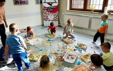 Zajęcia z sensoplastyki Świetlica w Zasolu (22.04.2024 r.) 2