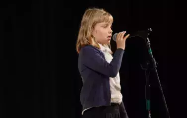 MIĘDZYSZKOLNY FESTIWAL MŁODYCH TALENT&Oacute;W &quot;MŁODZI NA START&quot; &ndash; GALA LAUREAT&Oacute;W &nbsp; 12